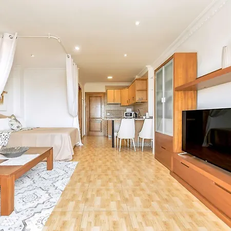 Overlooking The Ocean * Playa Paraiso (Tenerife)