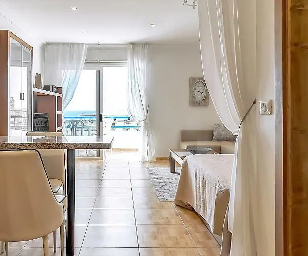 Apartamento Overlooking The Ocean