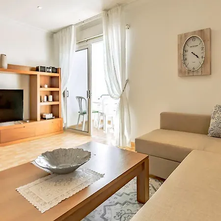 Apartment Overlooking The Ocean Playa Paraiso (Tenerife)