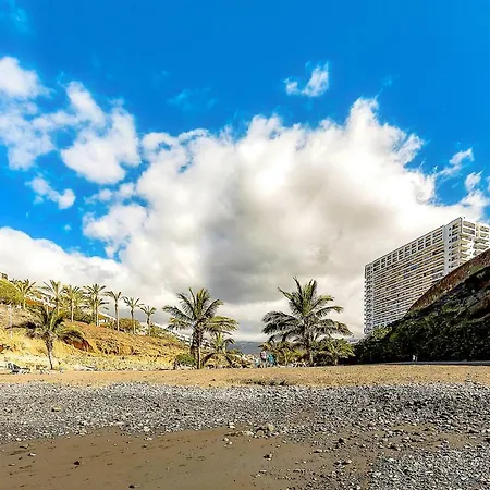 Apartment Overlooking The Ocean Playa Paraiso (Tenerife)