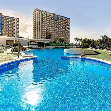 Apartman Overlooking The Ocean